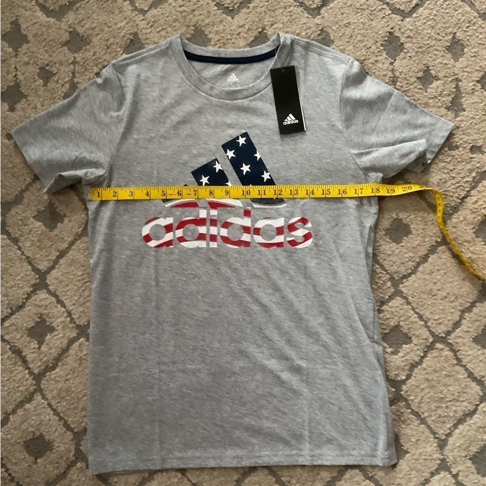 Adidas Patriotic Flag Logo Gray Youth Large T-Shirt - Picture 5 of 7